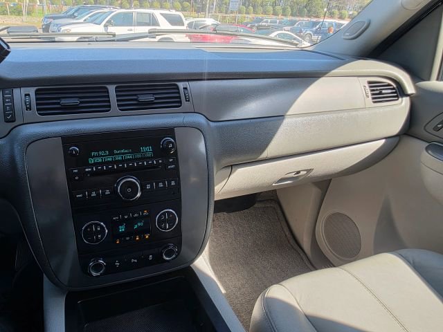 Used 2012 Chevrolet Avalanche LT w/ Suspension Package, Off-Road image 16