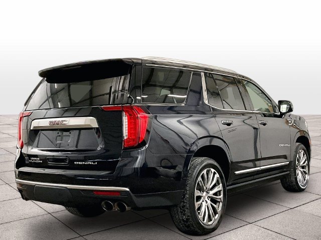 Used 2021 GMC Yukon Denali w/ Denali Ultimate Package AWD/4WD image 11