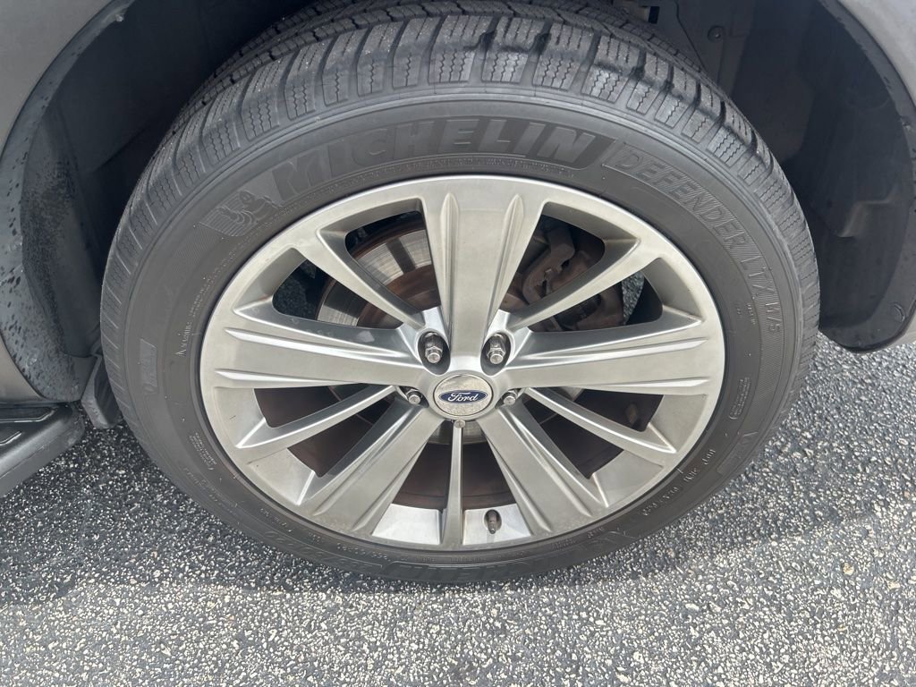 Used 2018 Ford Explorer Limited FWD image 35