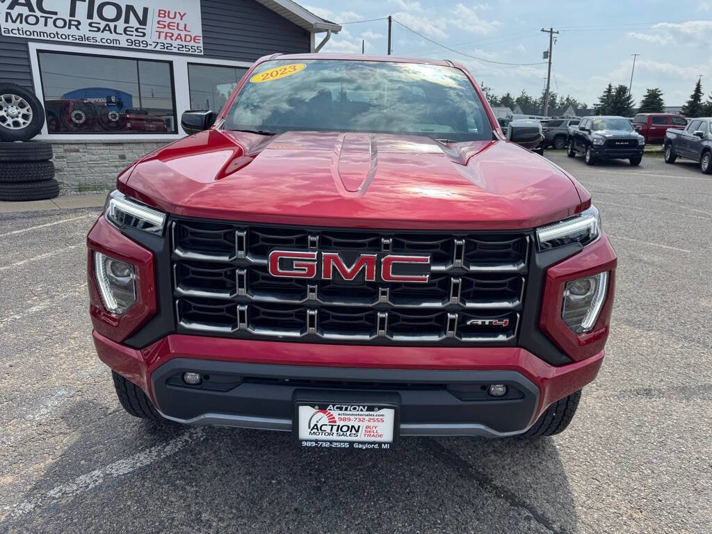 Used 2023 GMC Canyon AT4 w/ AT4 Premium Package image 8
