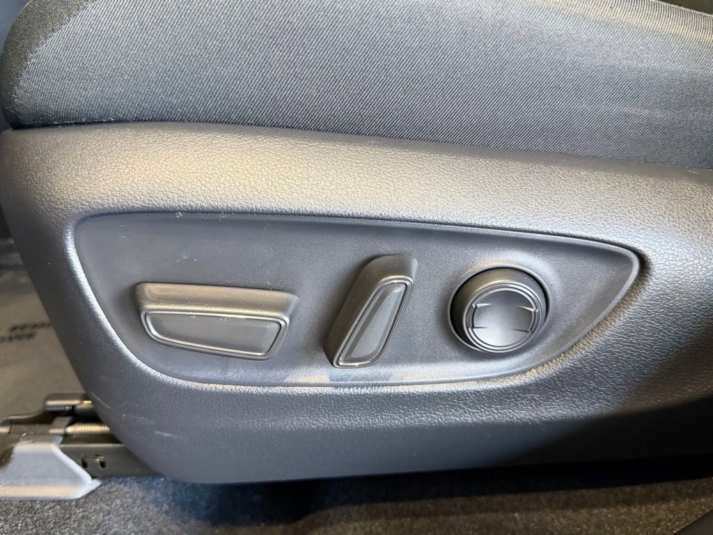 Certified 2025 Toyota RAV4 XLE image 20