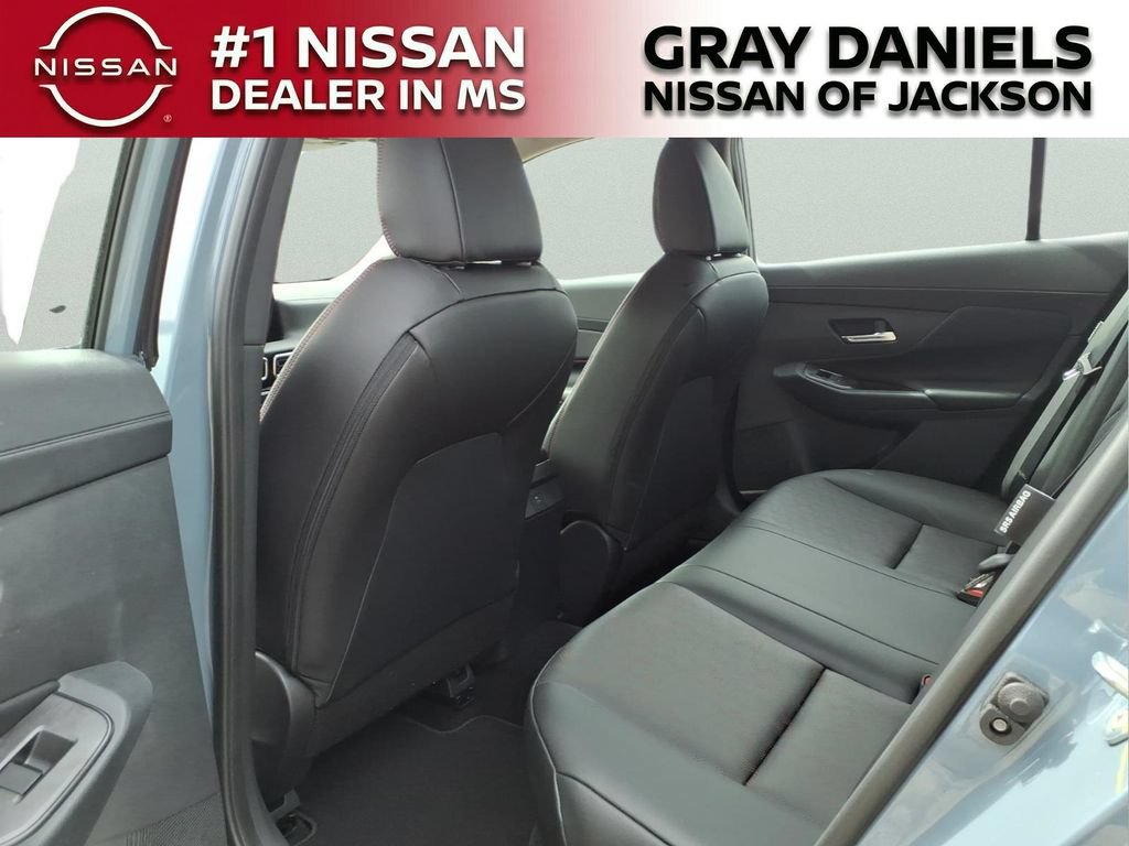 New 2026 Nissan Sentra SR w/ SR Premium Package FWD image 27