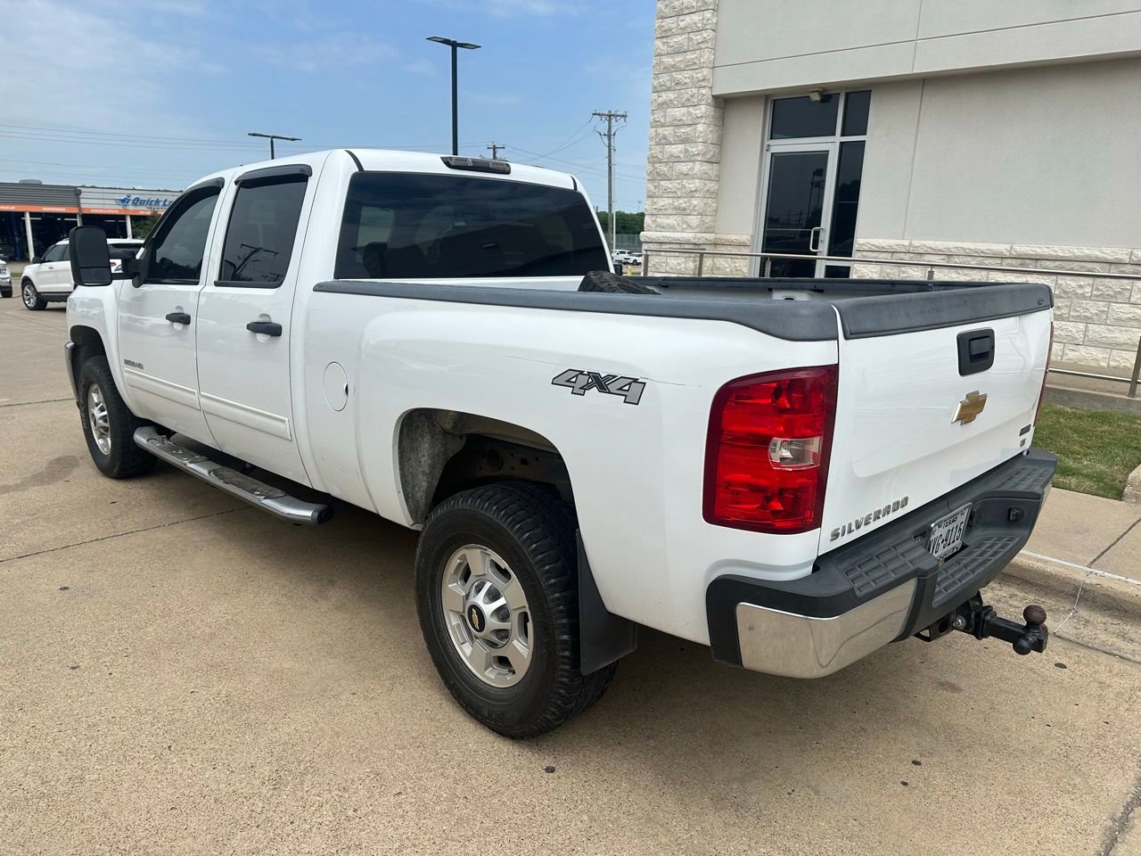 Used 2014 Chevrolet Silverado 2500 LT AWD/4WD image 9