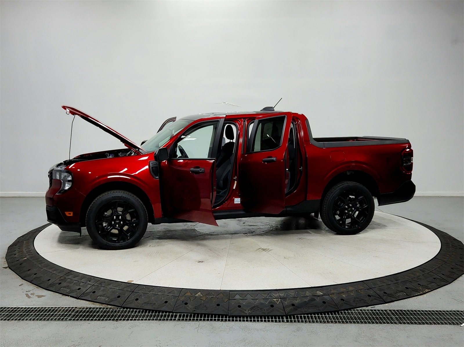 New 2025 Ford Maverick XLT w/ XLT Luxury Package image 12