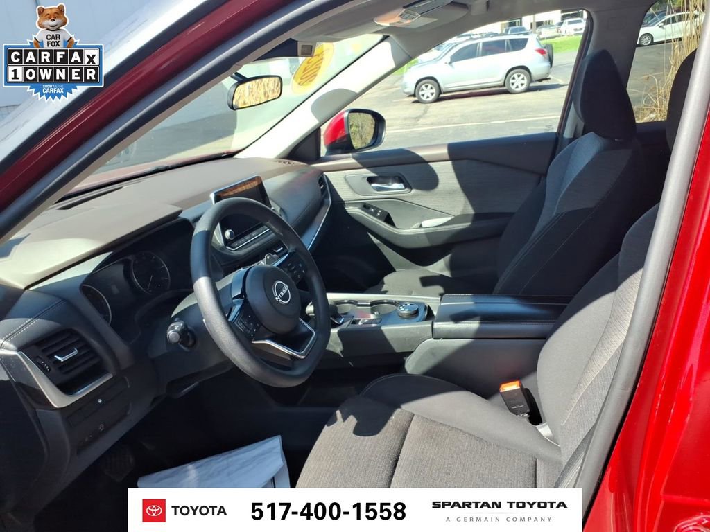 Used 2023 Nissan Rogue SV AWD/4WD image 13