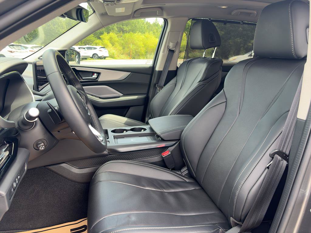 Certified 2026 Acura MDX w/ Technology Package FWD image 21