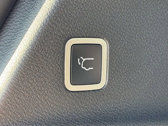 New 2026 Chrysler Pacifica Select image 35