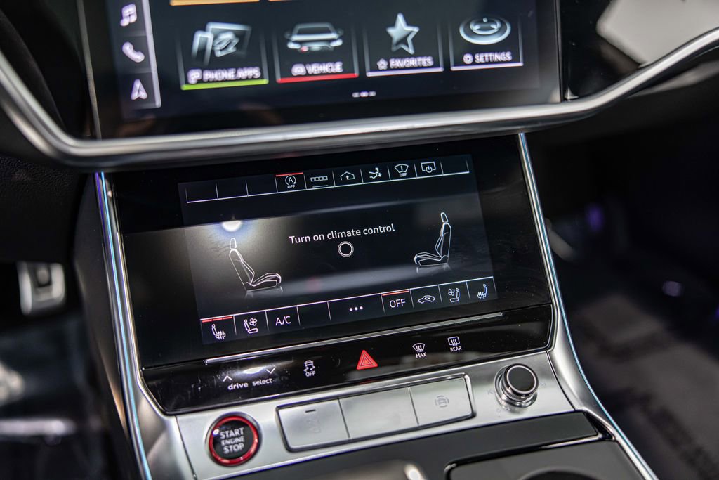 Used 2022 Audi RS 7 Sportback w/ RS 7 Executive Package image 28