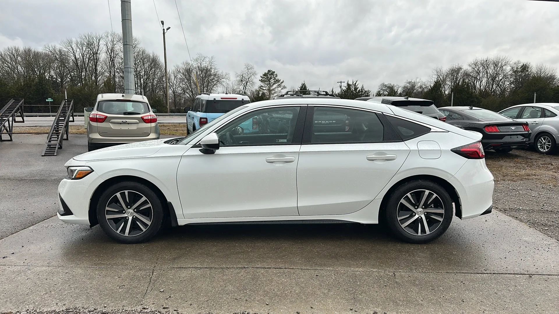 Used 2024 Honda Civic LX image 6