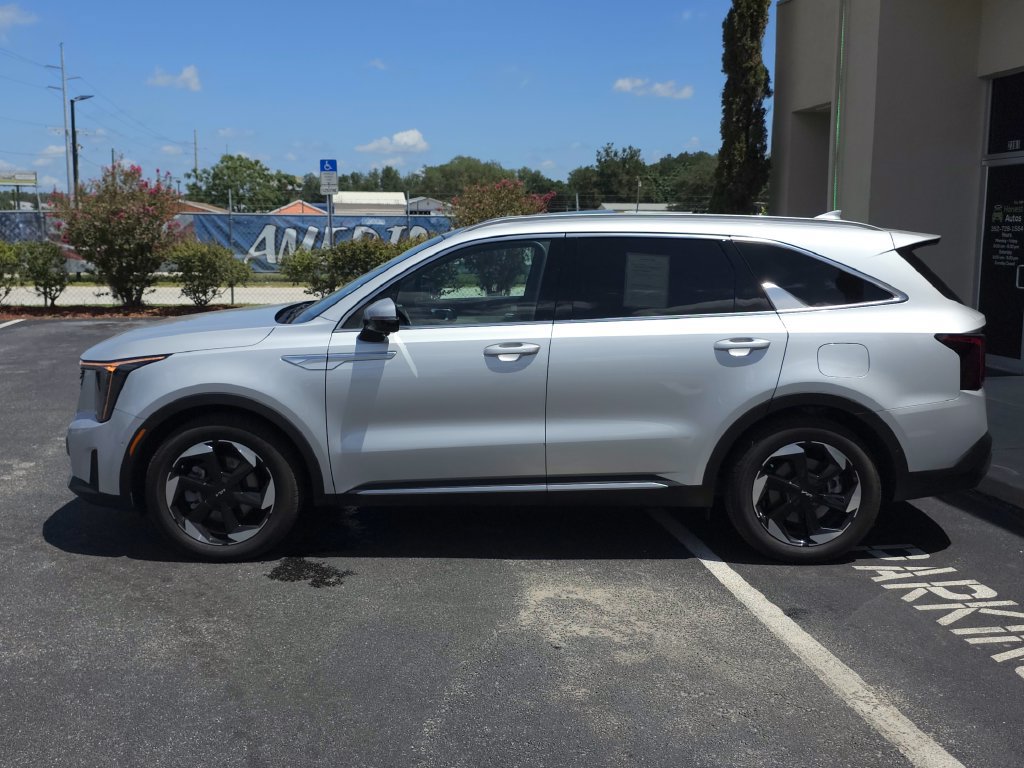 Used 2025 Kia Sorento SX Prestige AWD/4WD image 8