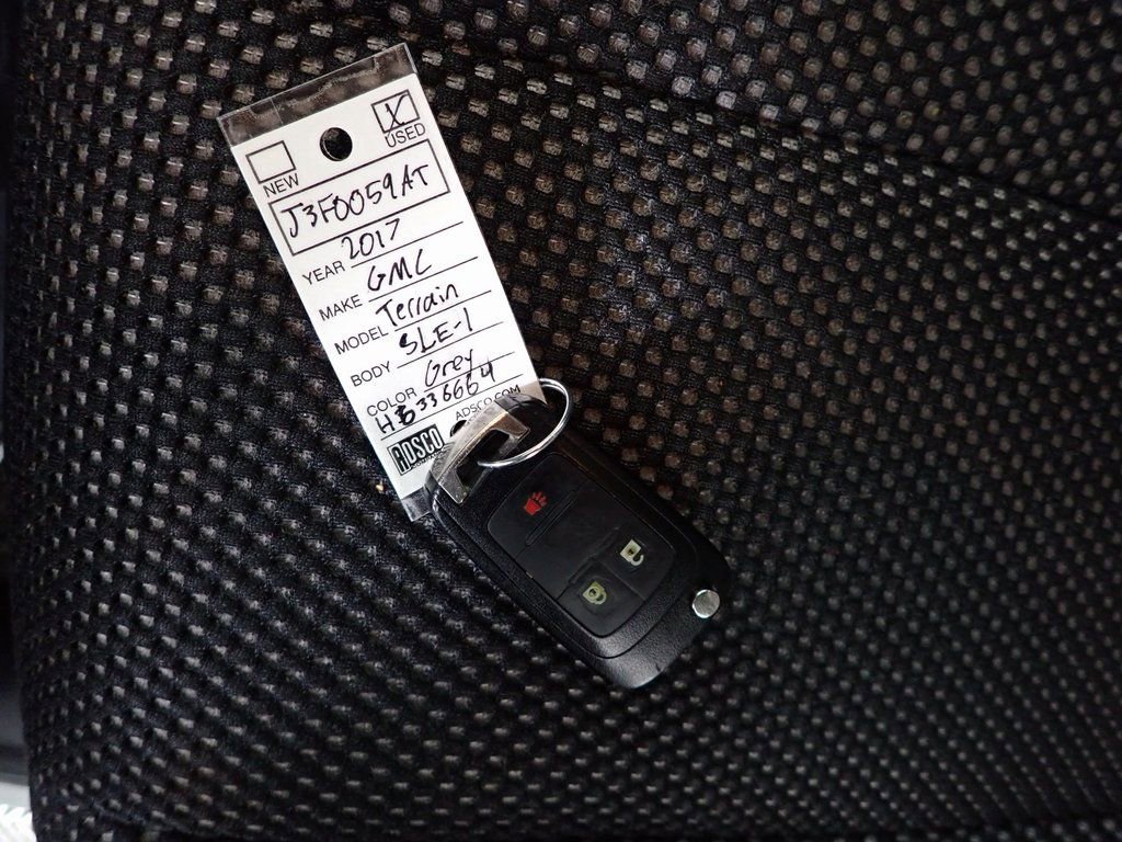 Used 2017 GMC Terrain SLE image 35