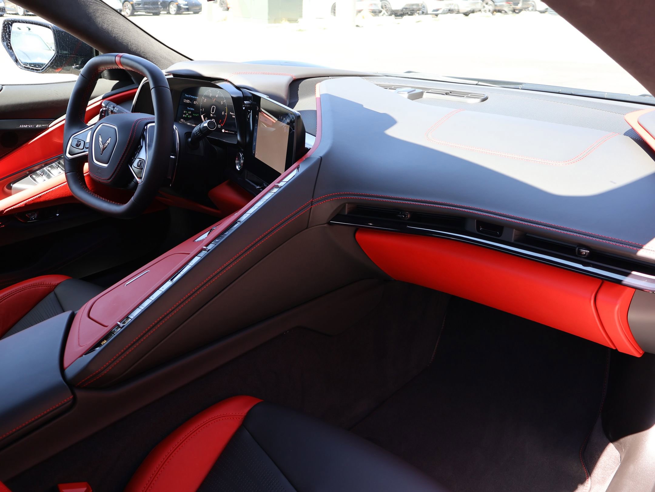 Used 2024 Chevrolet Corvette Stingray Premium Conv w/ Z51 Performance Package RWD image 25