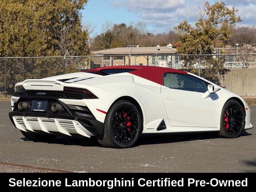 Used 2024 Lamborghini Huracan EVO image 10