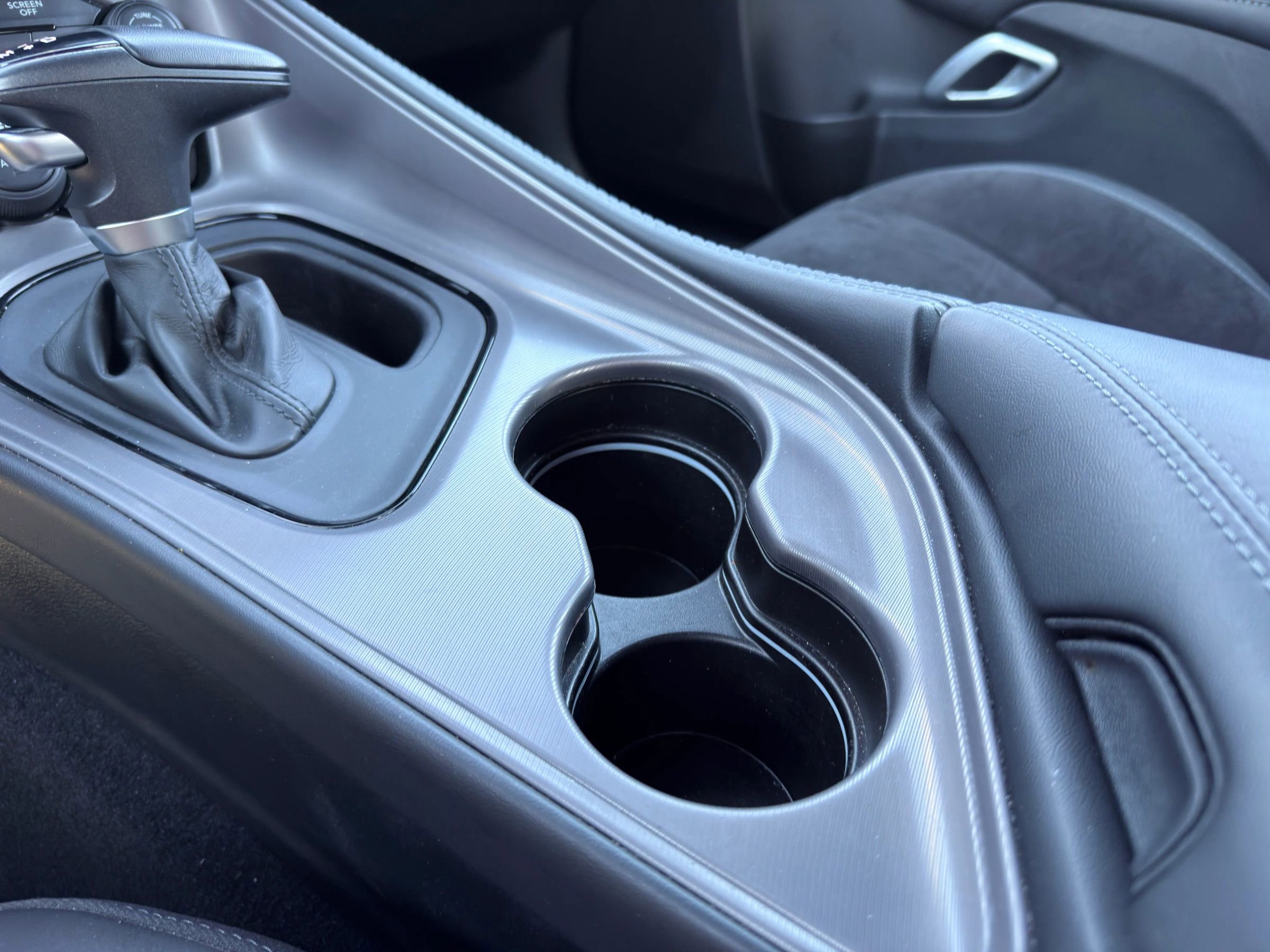 Used 2023 Dodge Challenger R/T w/ Plus Package image 32