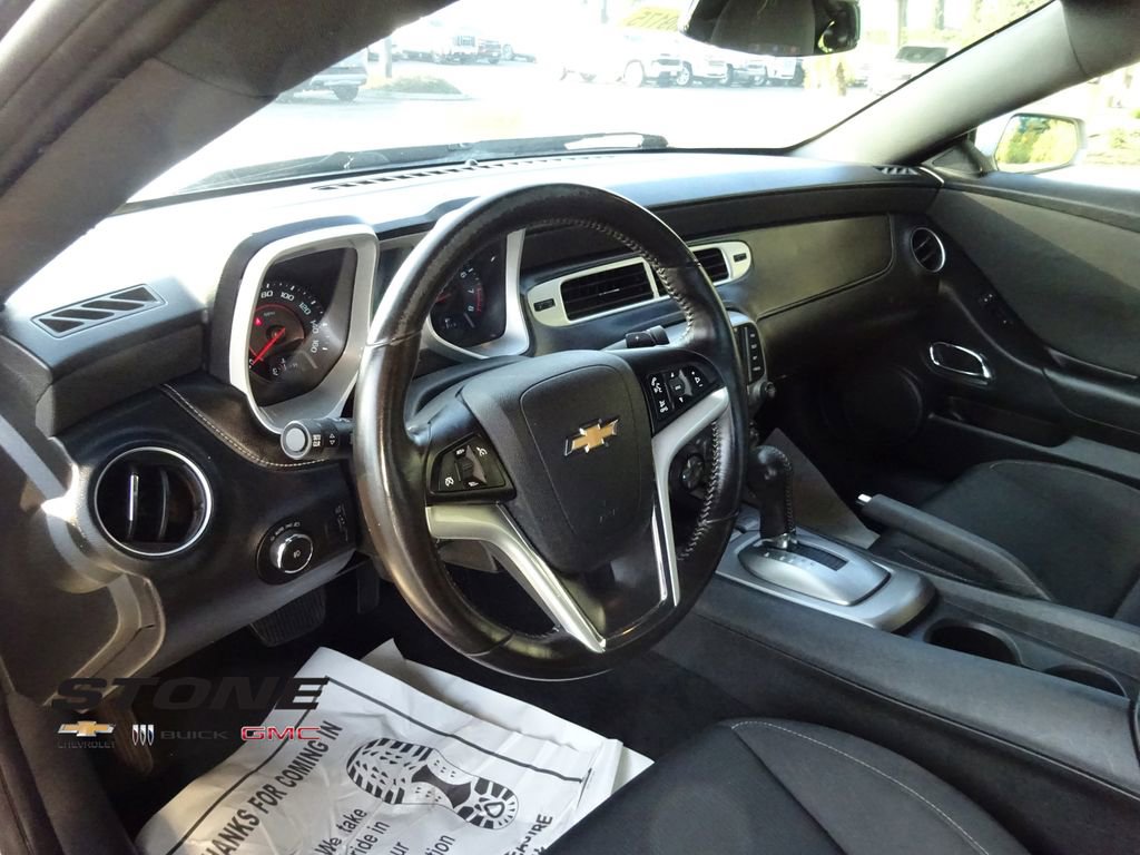 Used 2015 Chevrolet Camaro LT w/ RS Package image 12