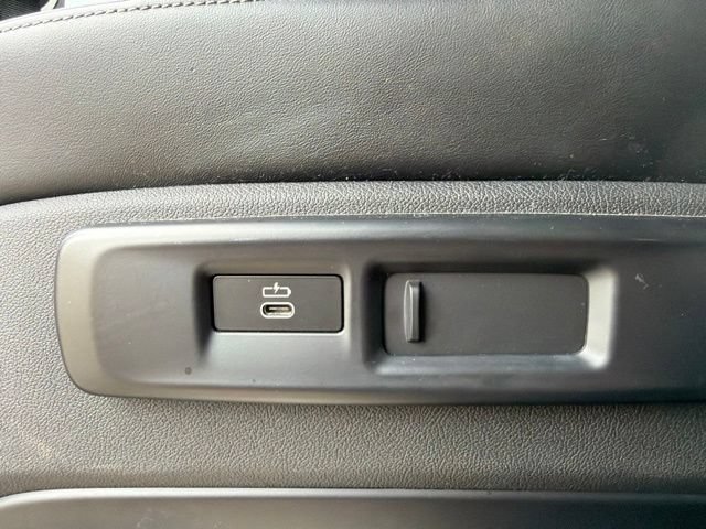 Used 2019 BMW X5 xDrive50i w/ M Sport Package AWD/4WD image 21