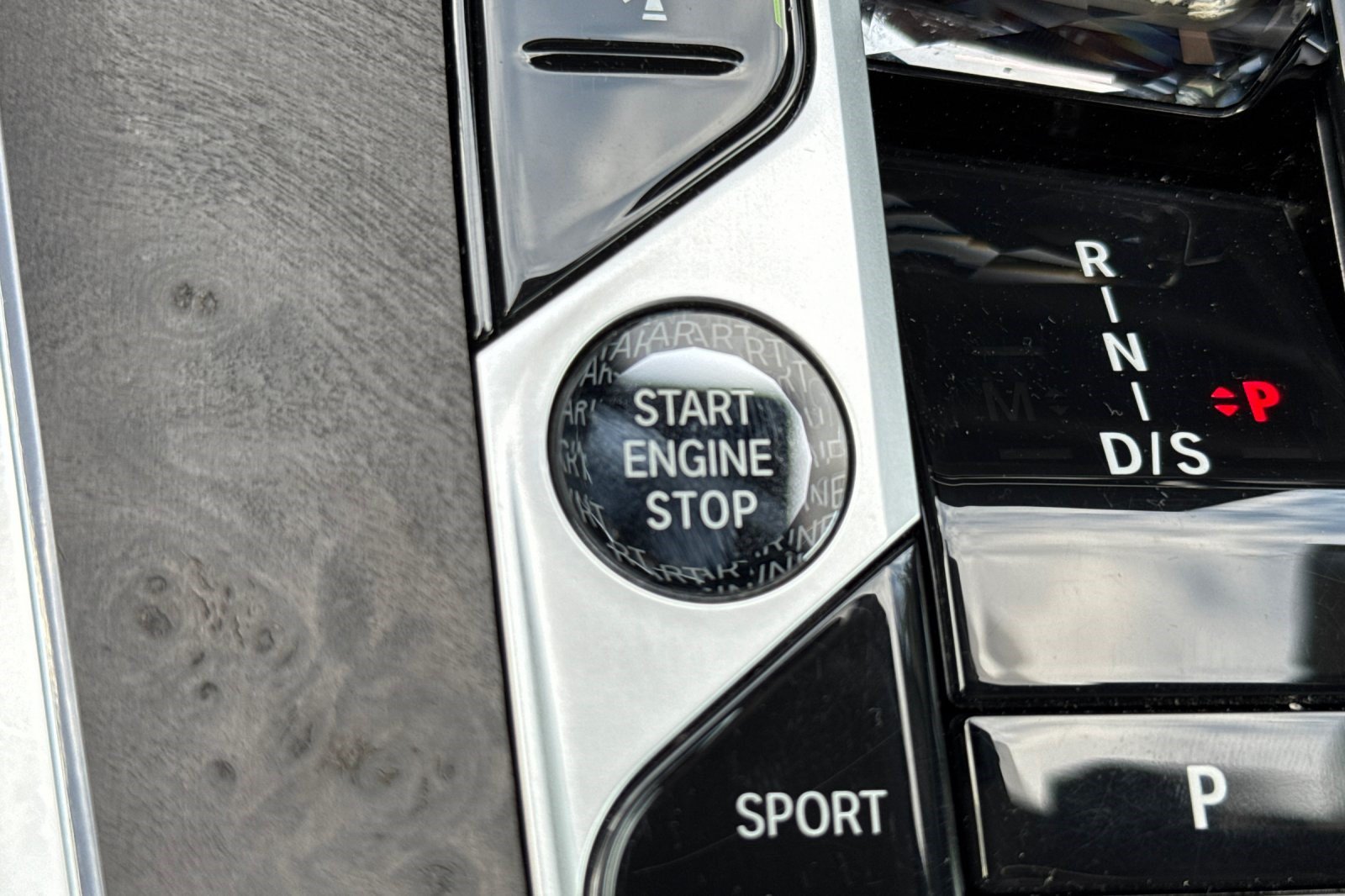 Certified 2024 BMW X7 M60i w/ Executive Package AWD/4WD image 31