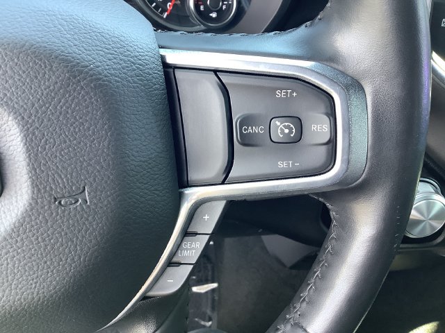 Used 2023 RAM 1500 Laramie AWD/4WD image 12
