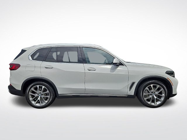Used 2023 BMW X5 xDrive40i w/ Premium Package AWD/4WD image 7
