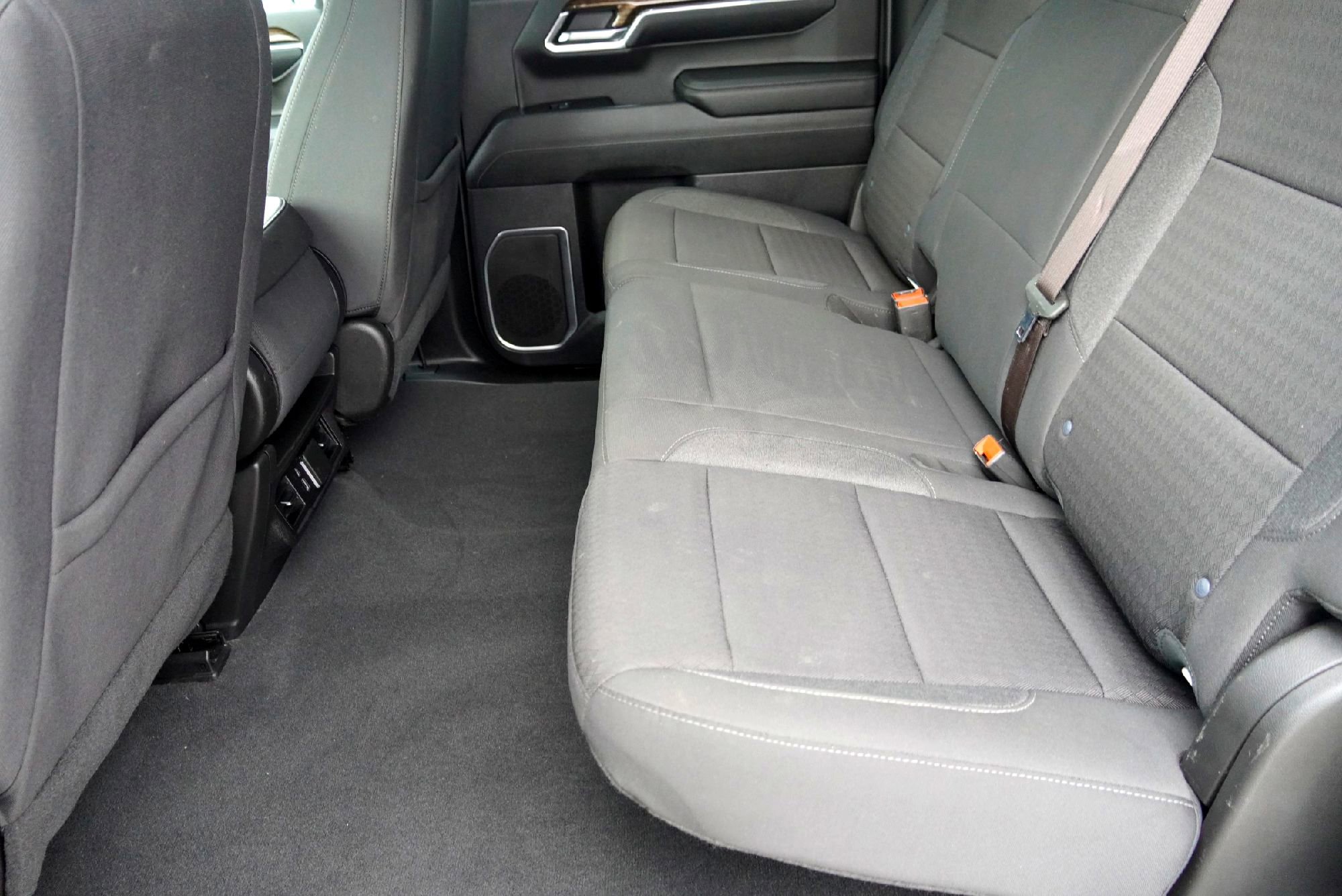 Used 2024 GMC Sierra 1500 SLE image 30