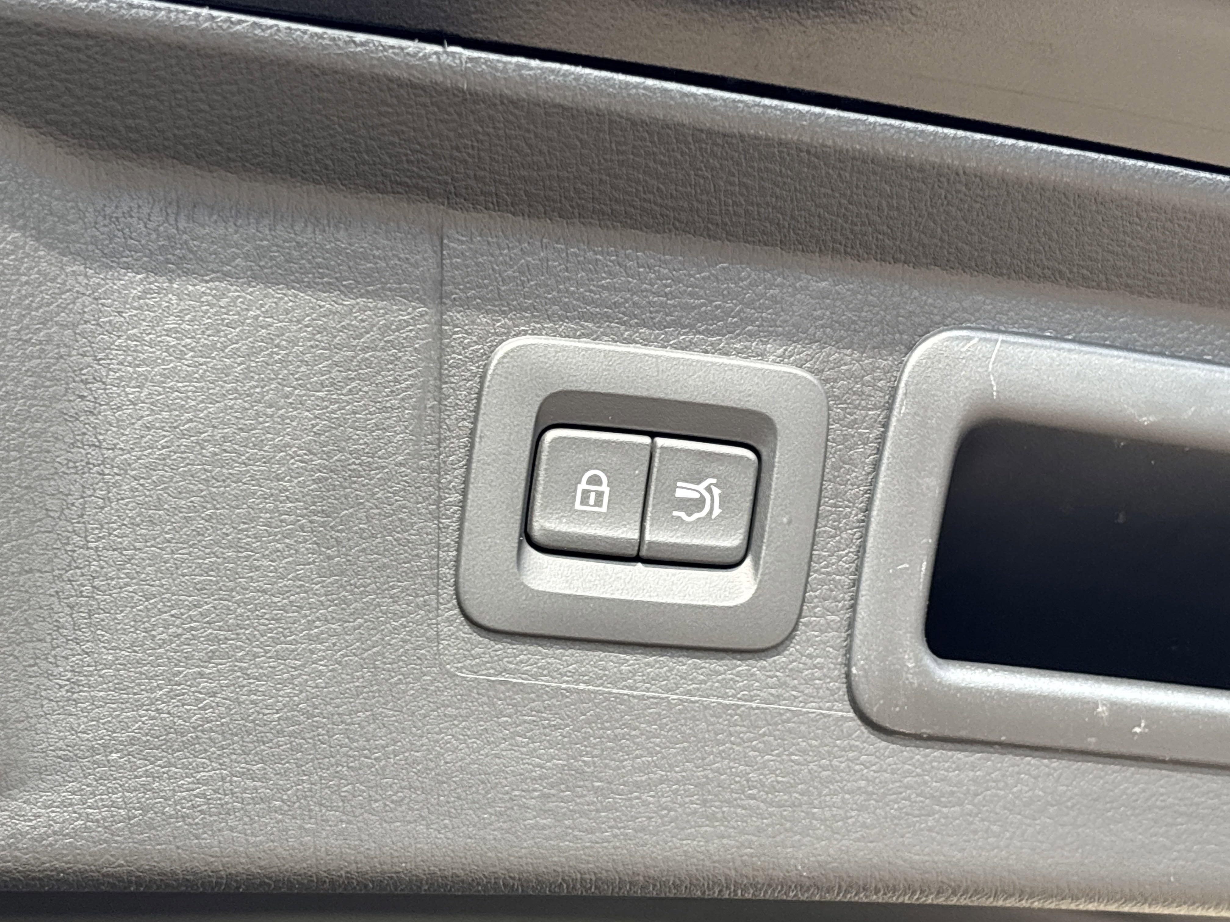 New 2026 MAZDA CX-50 AWD 2.5 S w/ Cargo Package image 8