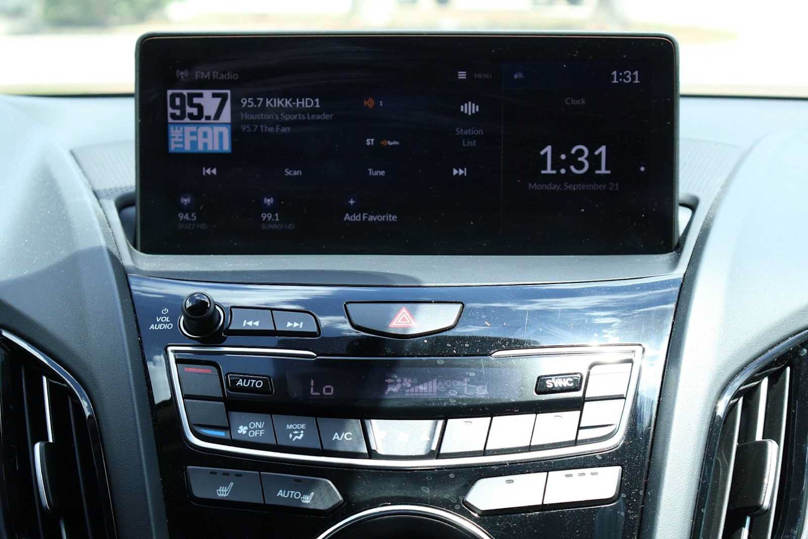 Certified 2024 Acura RDX SH-AWD image 16