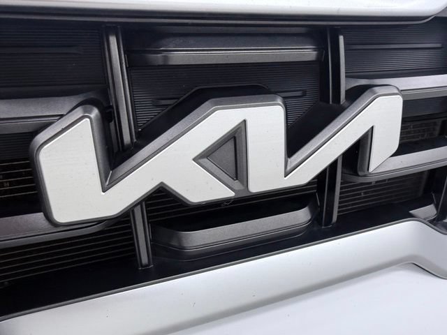Used 2025 Kia Telluride S AWD/4WD image 10