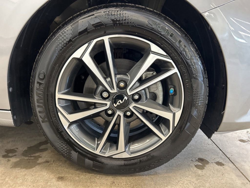 Certified 2023 Kia Forte LXS FWD image 24