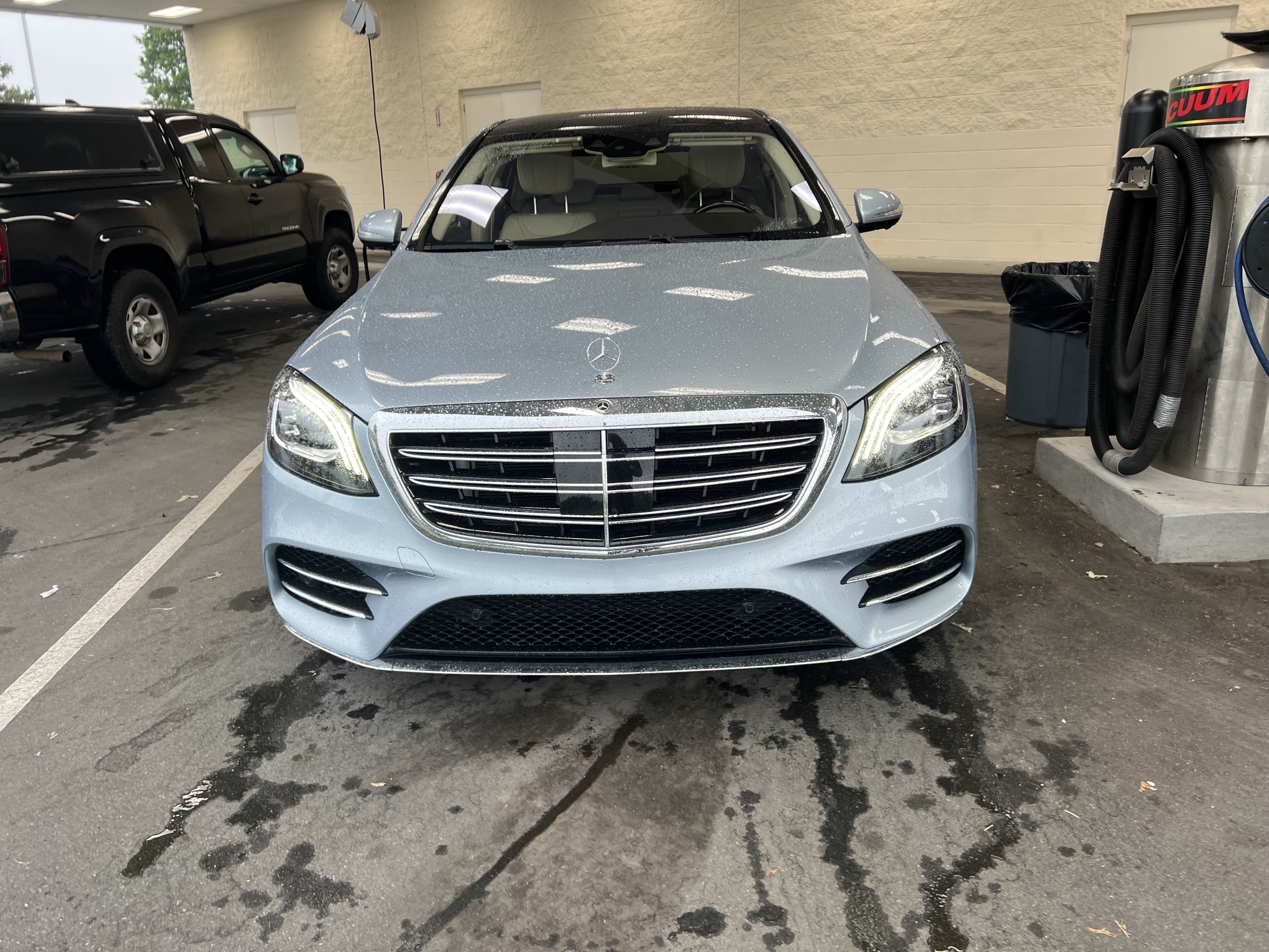 Used 2020 Mercedes-Benz S 560 Sedan image 3