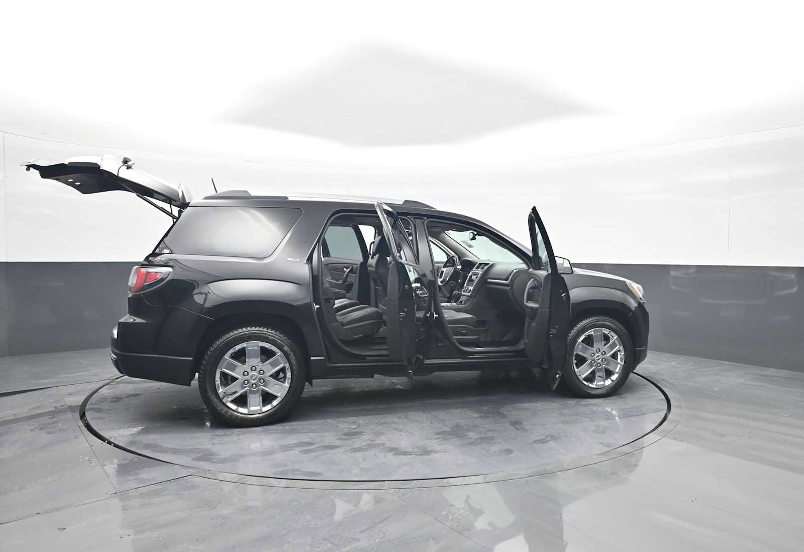 Used 2017 GMC Acadia Limited SLT image 45