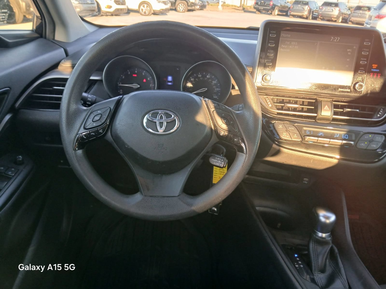 Used 2020 Toyota C-HR LE FWD image 25
