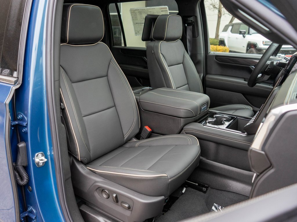 New 2026 GMC Yukon XL Elevation w/ Elevation Premium Package image 9