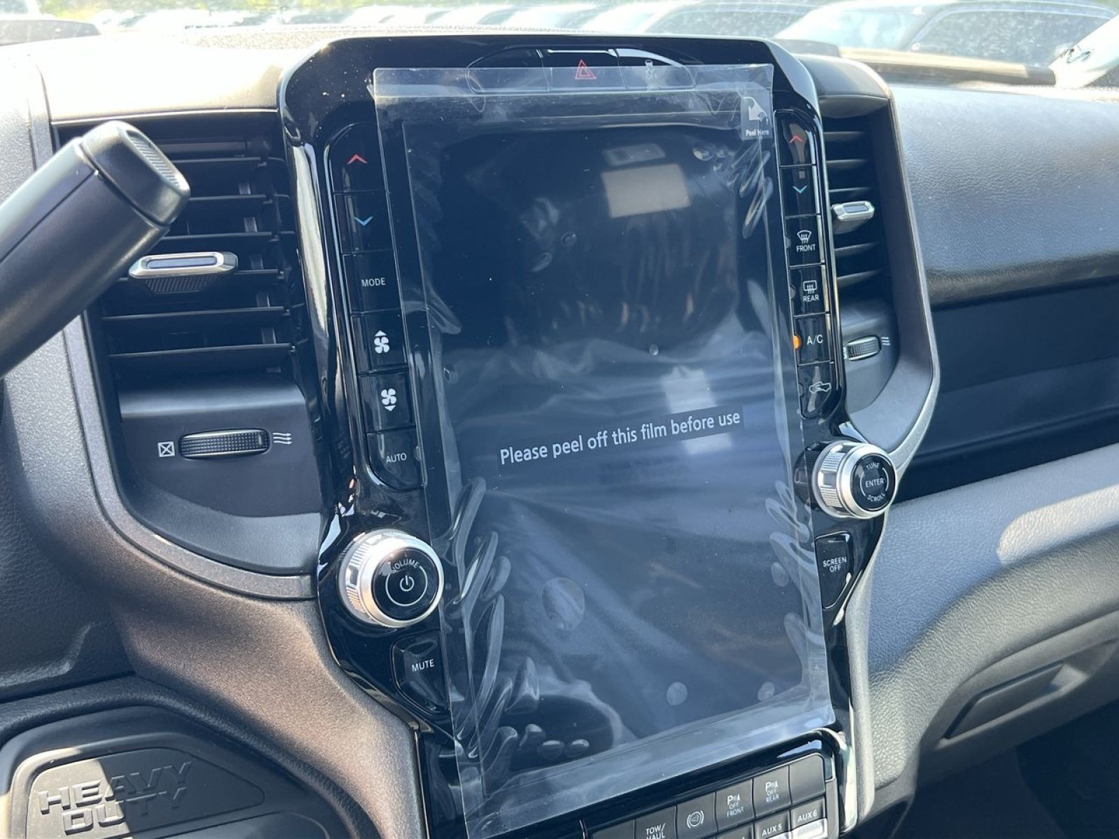 New 2025 RAM 2500 Tradesman AWD/4WD image 13