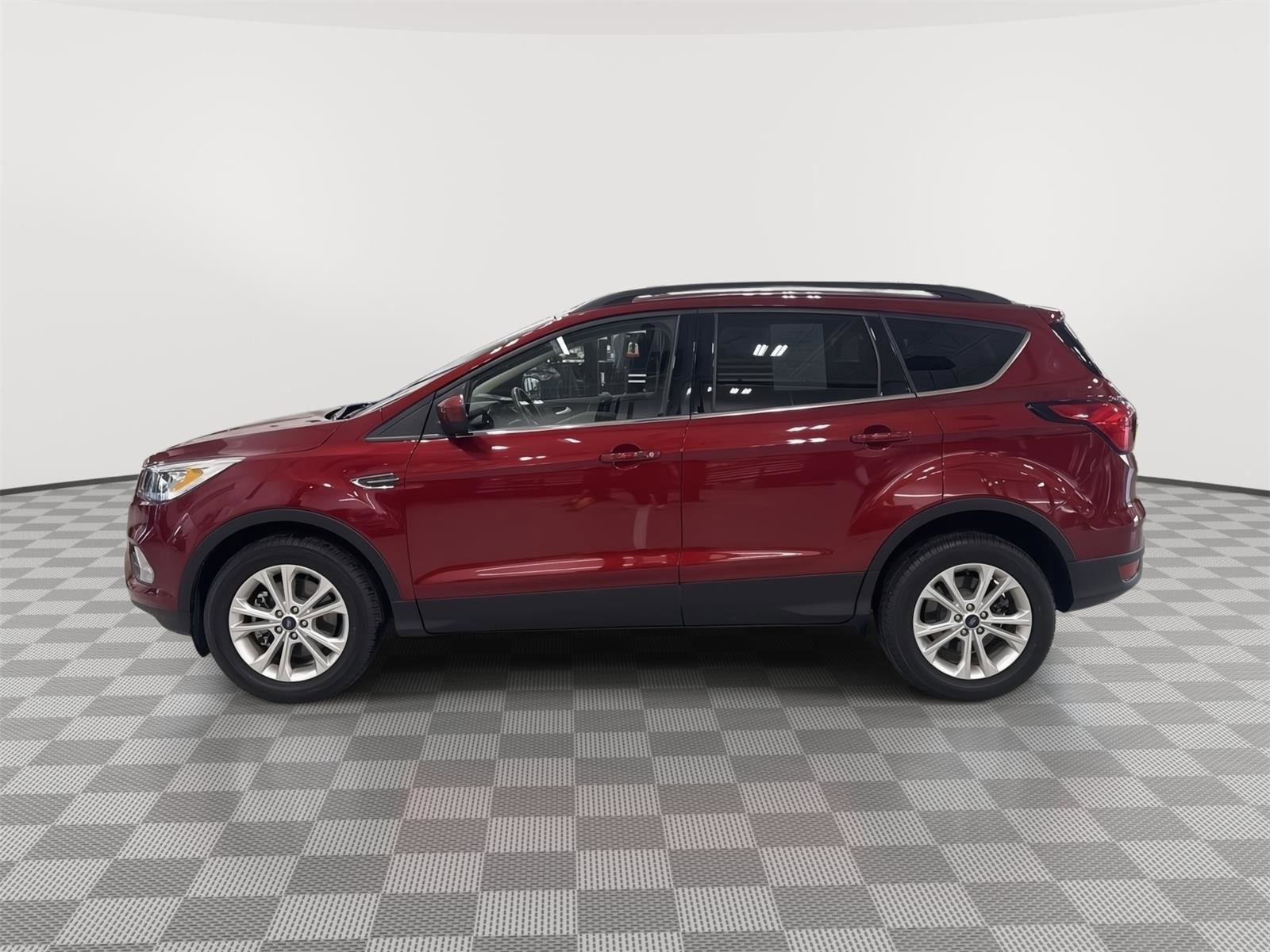 Used 2019 Ford Escape SEL AWD/4WD image 7