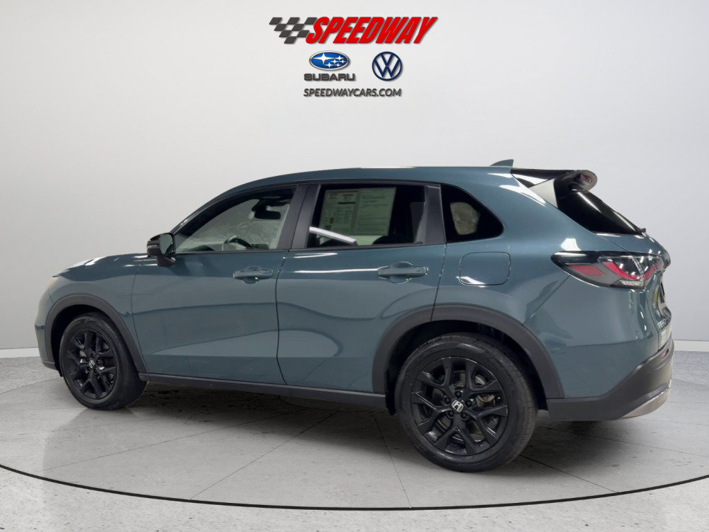Used 2024 Honda HR-V Sport image 9