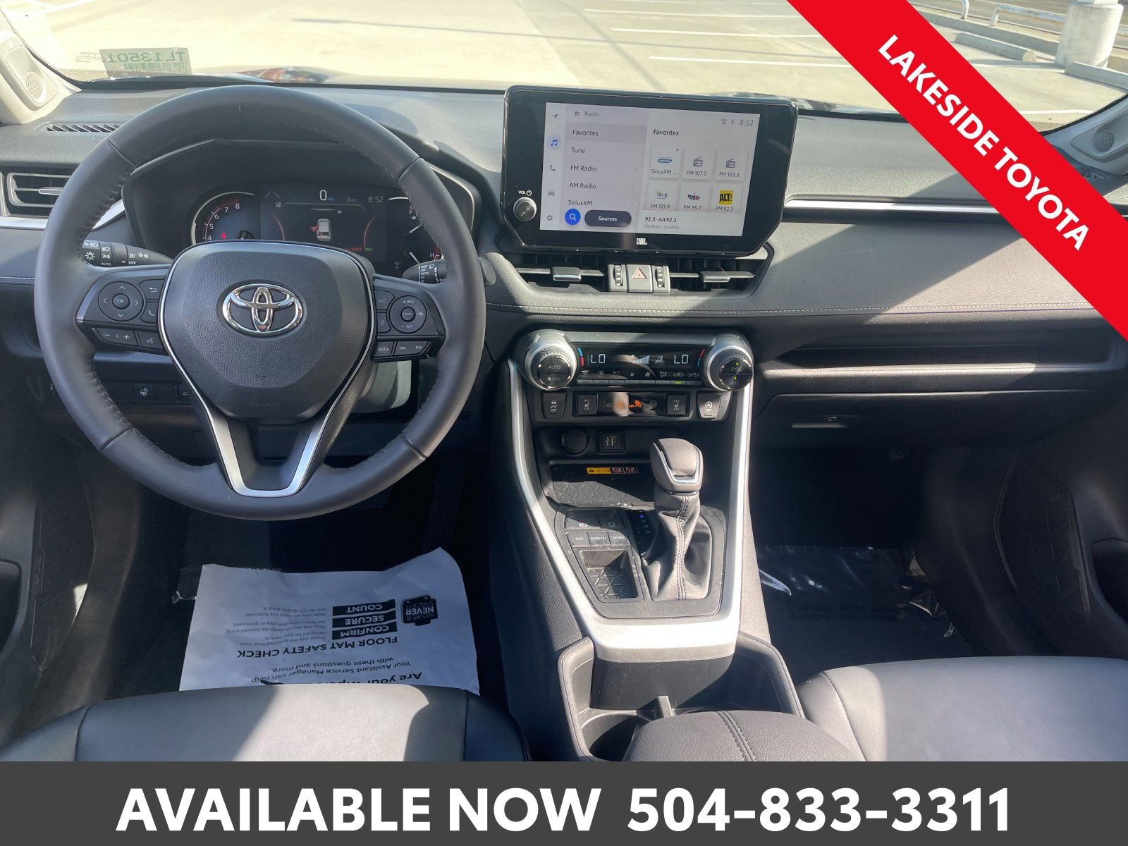 Used 2023 Toyota RAV4 XLE Premium image 22