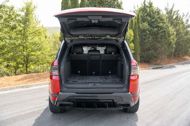 Used 2019 Land Rover Range Rover Sport SE image 20