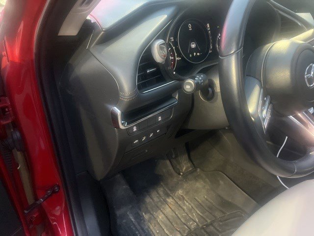 Used 2021 MAZDA MAZDA3 s image 8