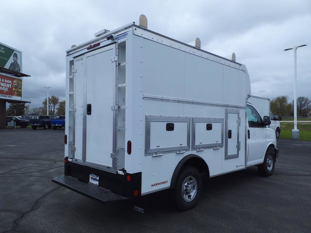 New 2025 Chevrolet Express 3500 w/ Power Convenience Package image 3