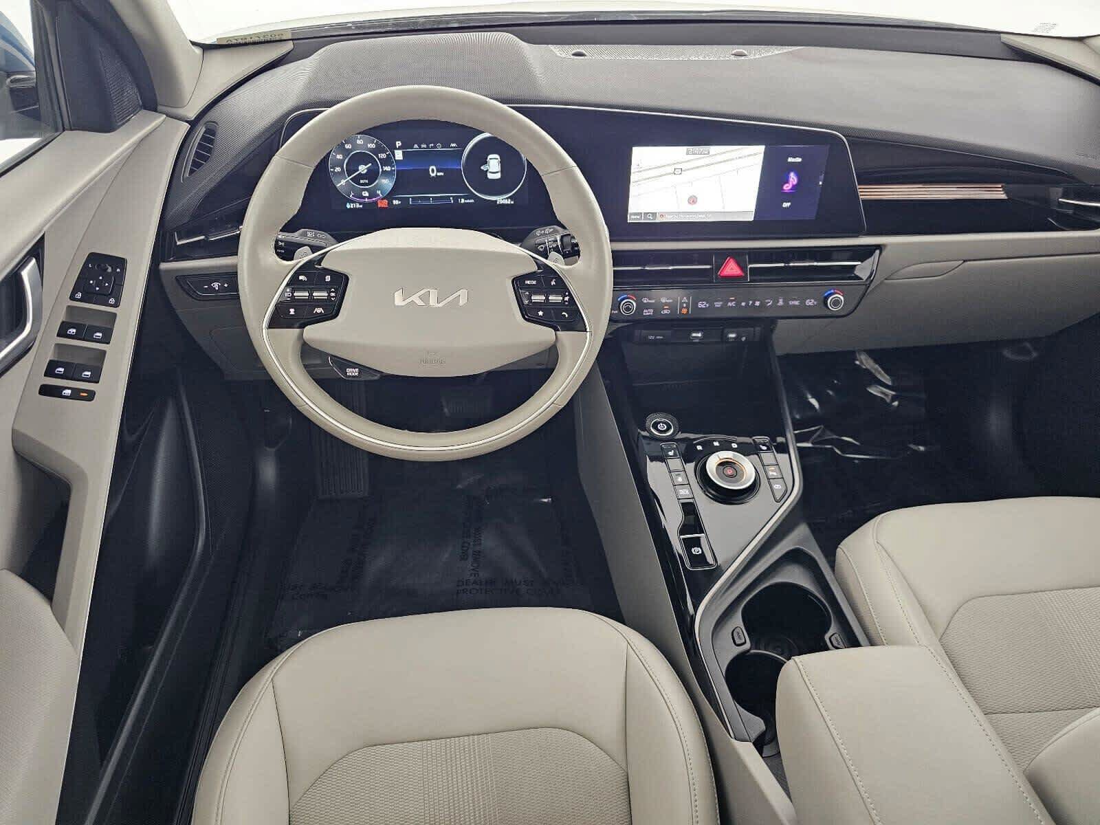 Used 2023 Kia Niro Wind w/ Wind Preserve Package FWD image 18