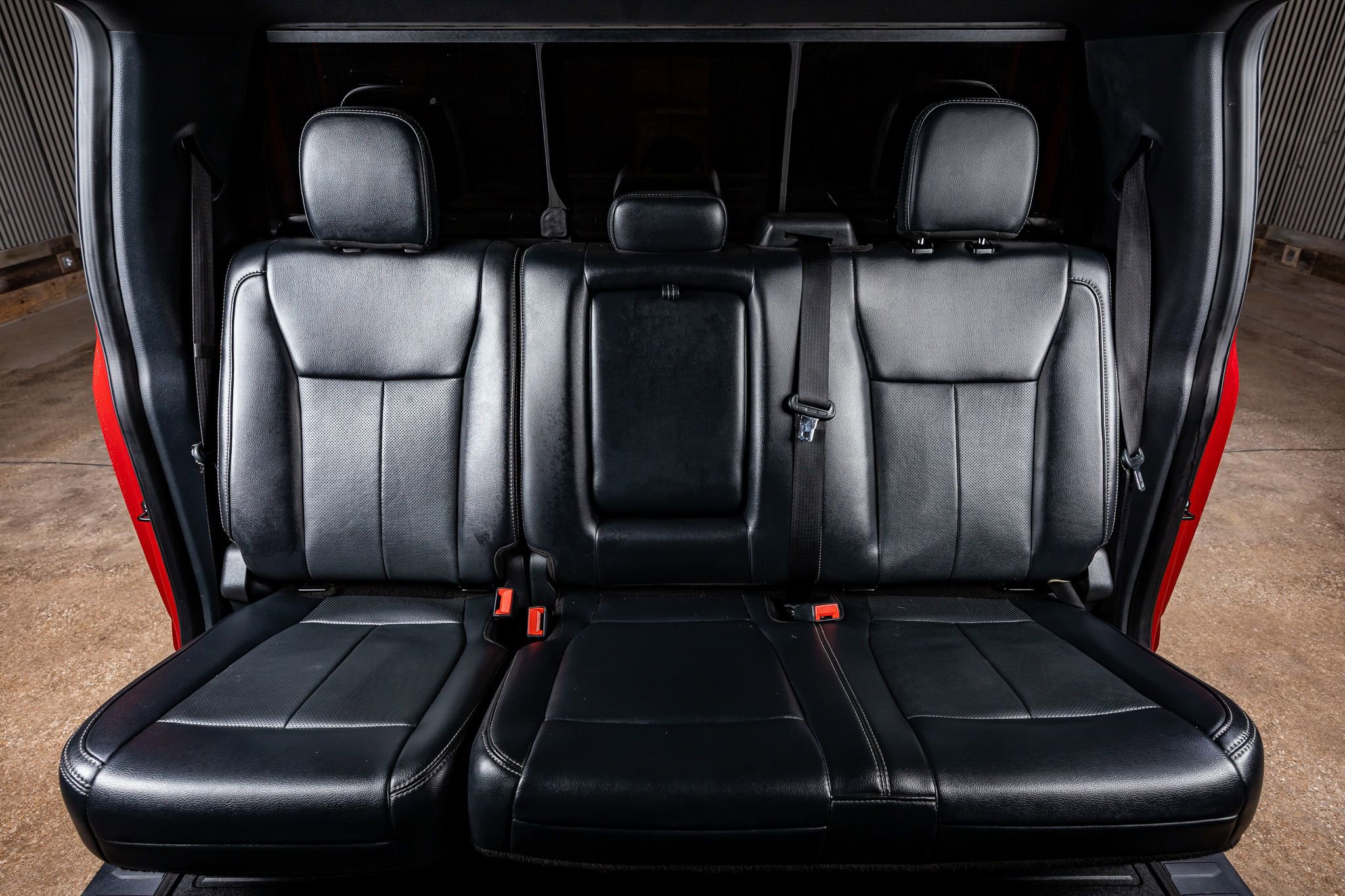 Used 2022 Ford F250 Lariat w/ Black Appearance Package image 33