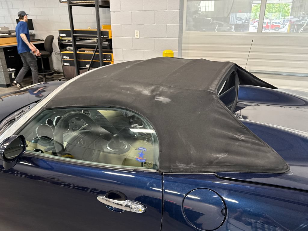 Used 2006 Pontiac Solstice Convertible w/ Premium Package RWD image 17