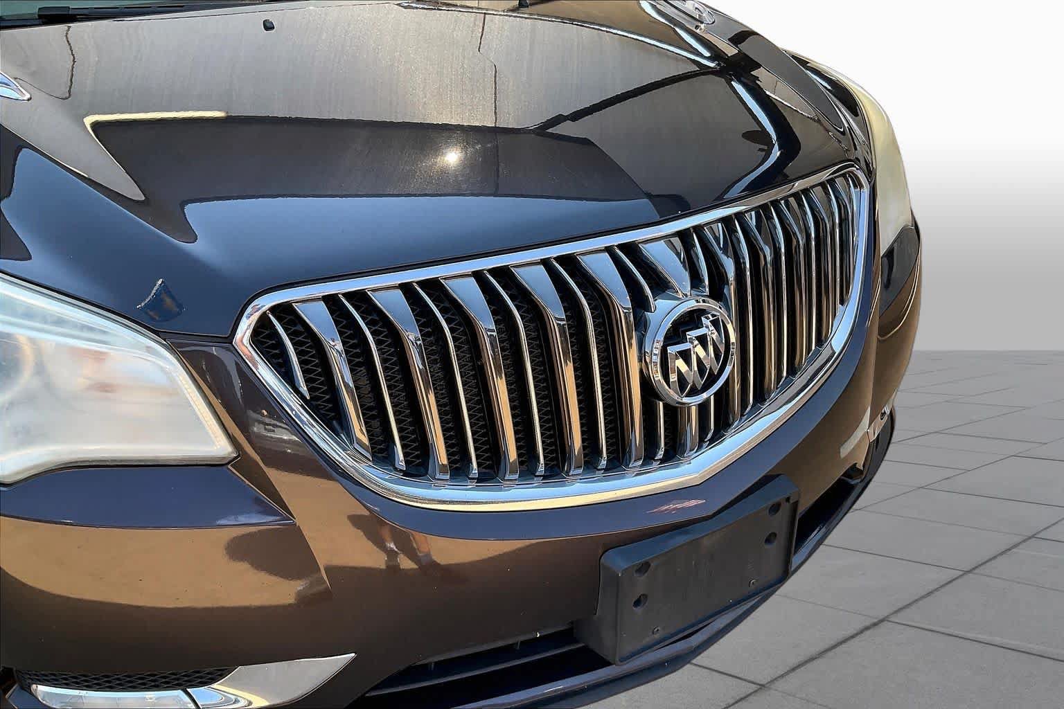 Used 2015 Buick Enclave Leather w/ Trailering Package FWD image 28