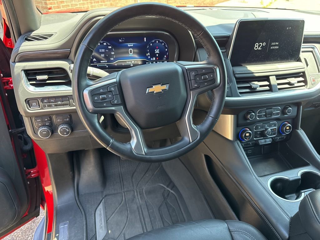 Used 2024 Chevrolet Tahoe LT w/ Luxury Package AWD/4WD image 23