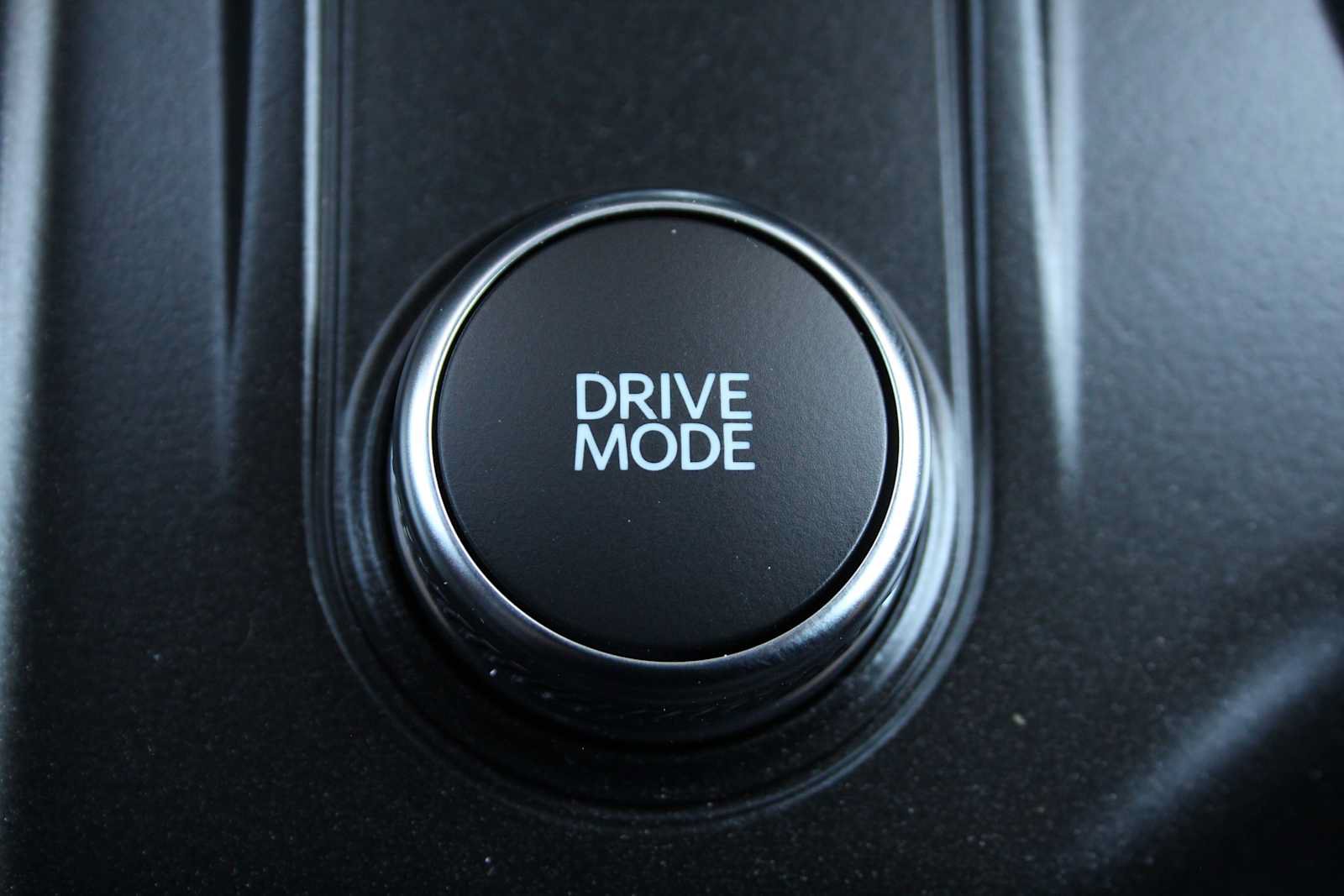 New 2026 Ford Explorer Active w/ Active Comfort Package RWD image 43