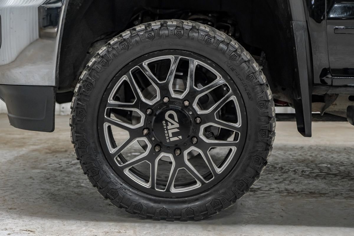 Used 2018 GMC Sierra 3500 SLE w/ SLE Preferred Package AWD/4WD image 56