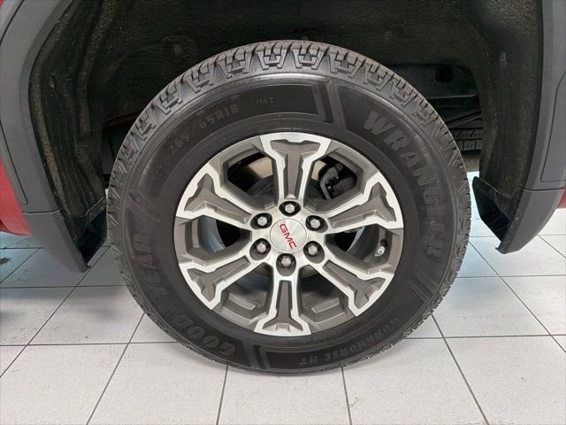 Used 2019 GMC Sierra 1500 SLE w/ X31 Off-Road Package AWD/4WD image 11