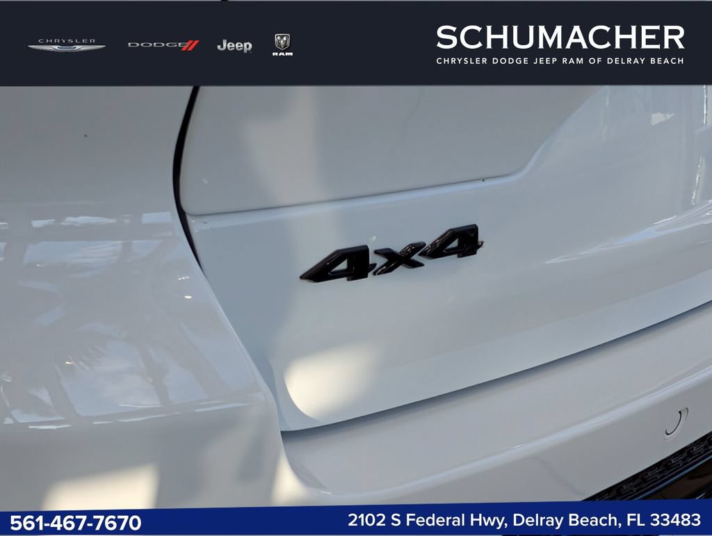 New 2025 Jeep Grand Cherokee Summit AWD/4WD image 18