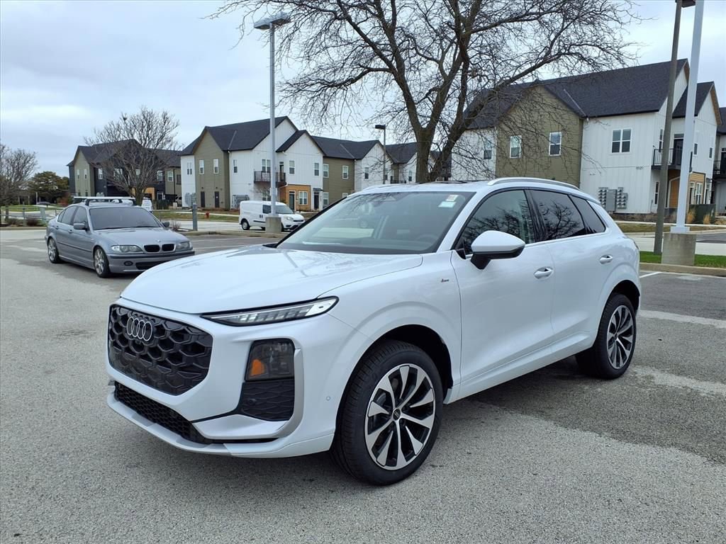 New 2026 Audi Q3 quattro 2.0T AWD/4WD image 5