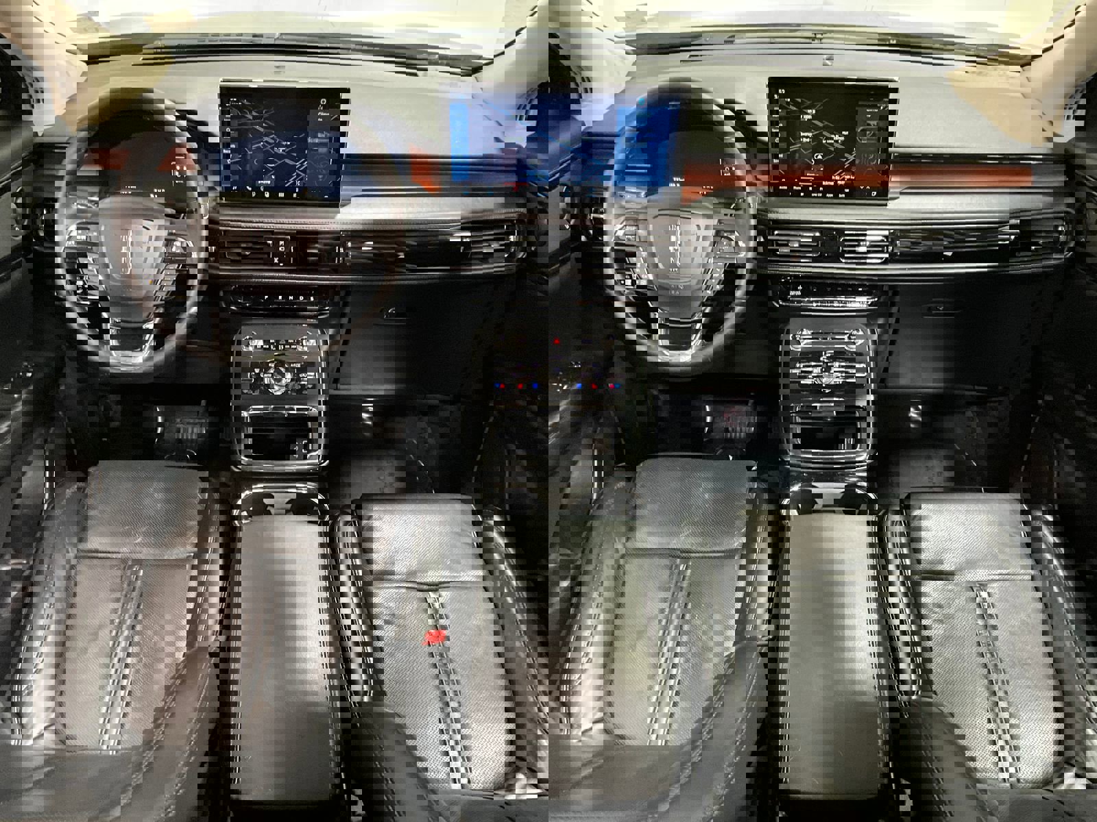 Used 2021 Lincoln Nautilus Reserve w/ Equipment Group 201A image 14